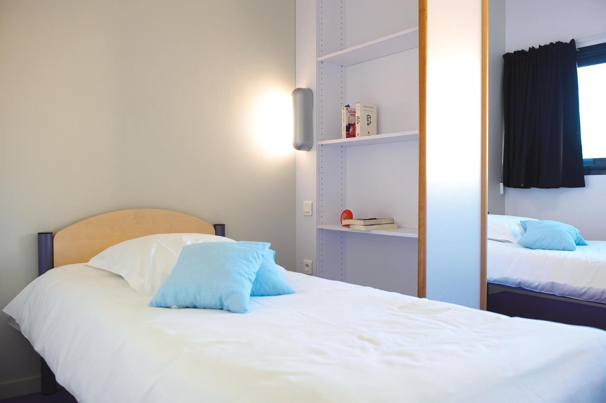 Jf Accueil & Formation Hotel Cholet Kültér fotó